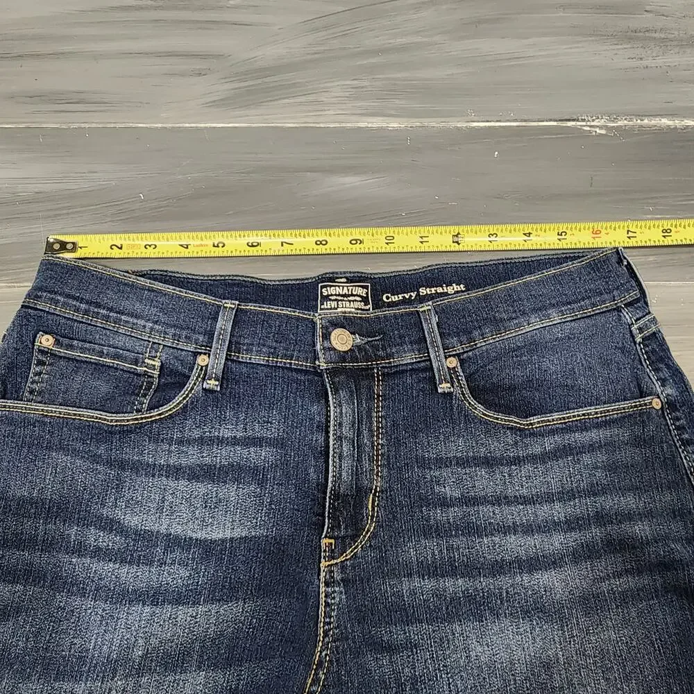 Levis levis signature